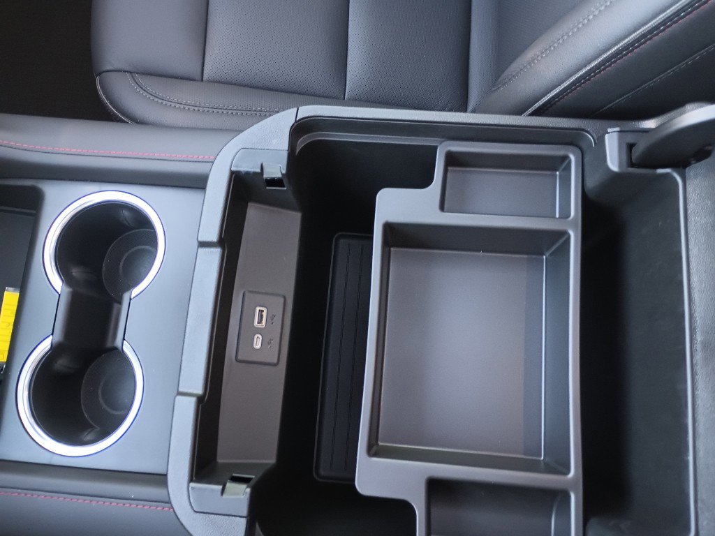 Used 2022 Chevrolet Tahoe RST w/ Sport Performance Package image 22