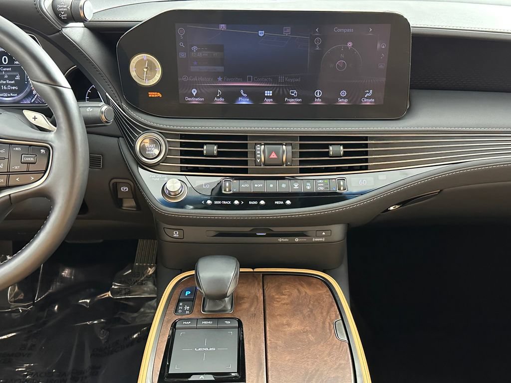 Used 2022 Lexus LS 500 AWD image 24