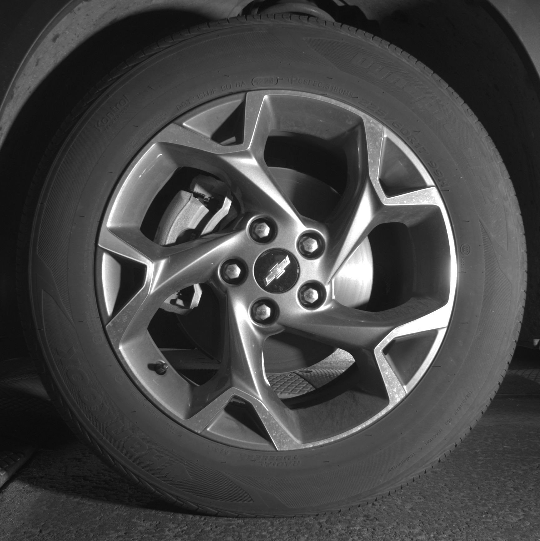 Used 2025 Chevrolet Trax LT FWD image 12