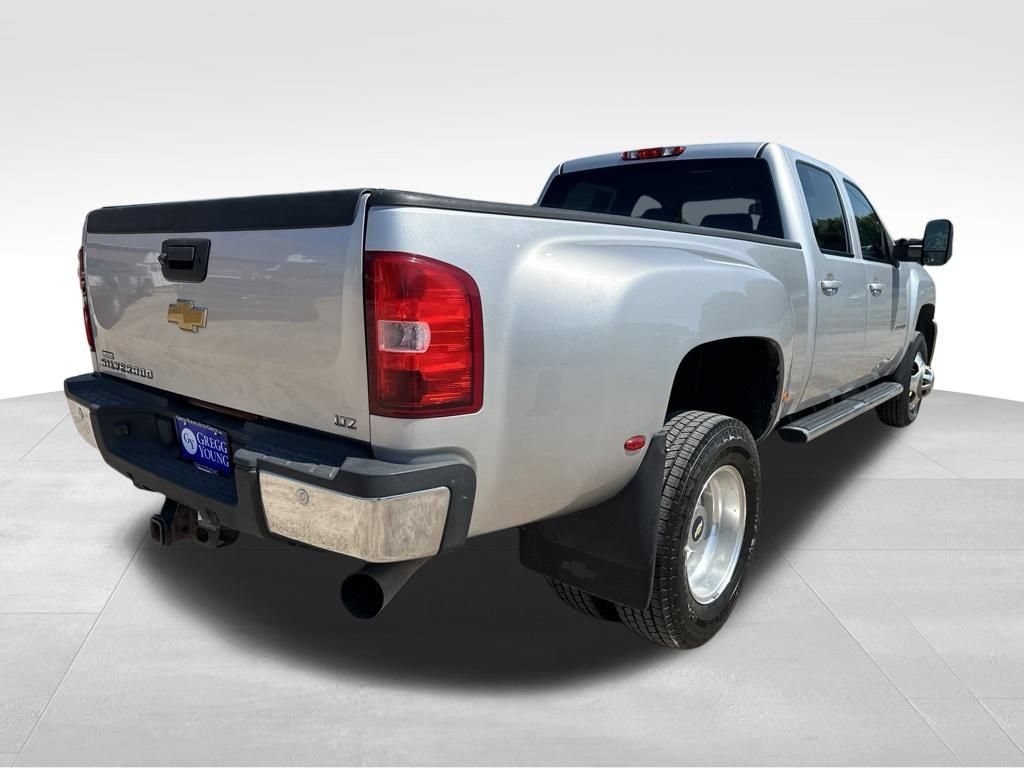 Used 2013 Chevrolet Silverado 3500 LTZ w/ LTZ Plus Package AWD/4WD image 6
