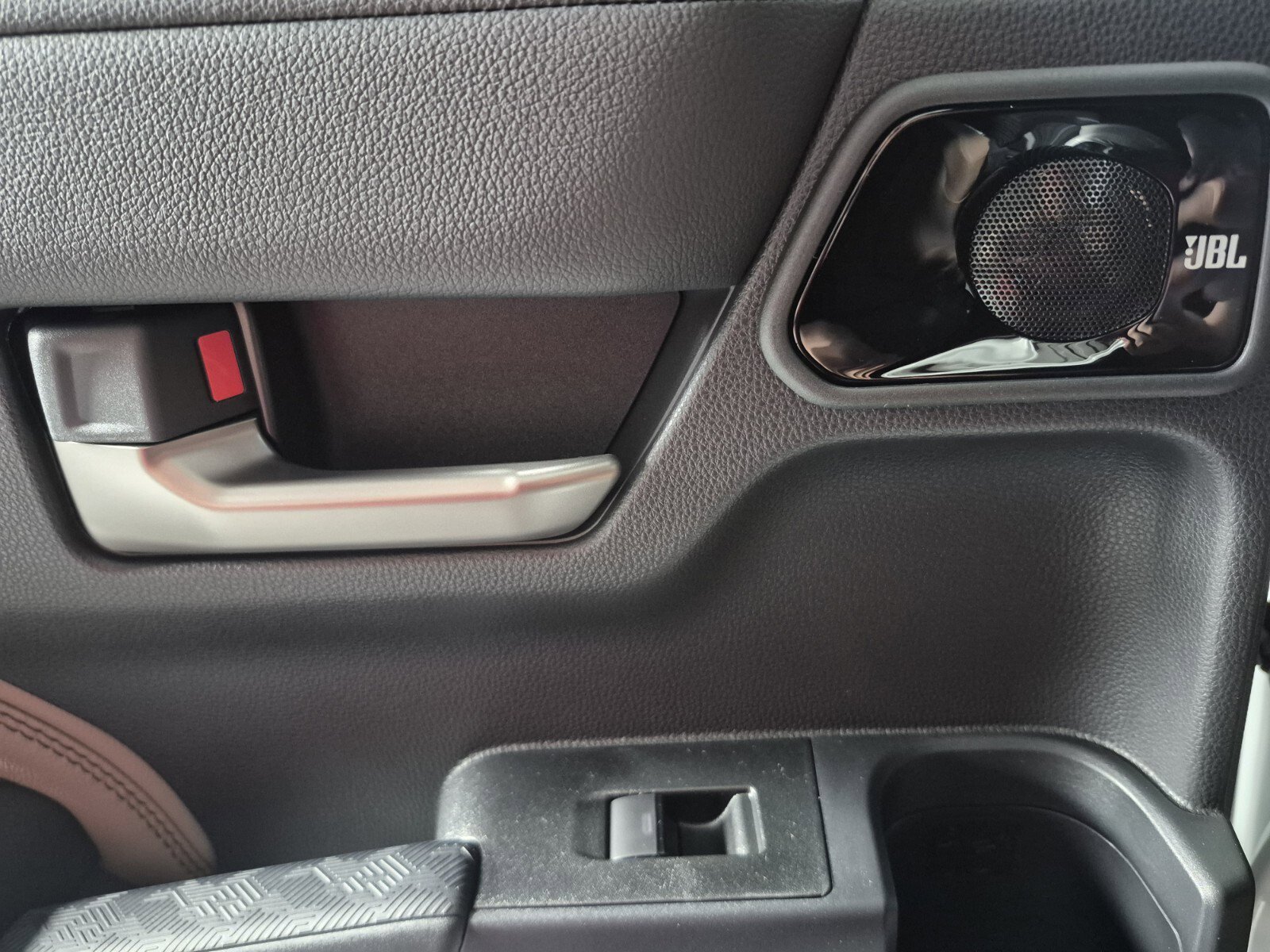 New 2026 Toyota 4Runner 4WD image 32