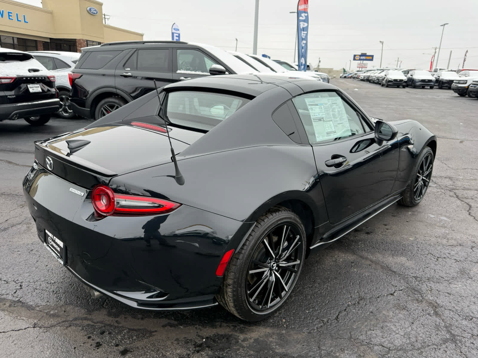 New 2025 MAZDA MX-5 Miata RF Grand Touring w/ Appearance Package RWD image 18