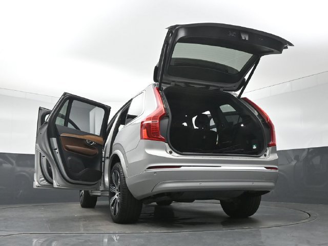 Used 2024 Volvo XC90 B6 Plus w/ Protection Package Premier AWD/4WD image 42