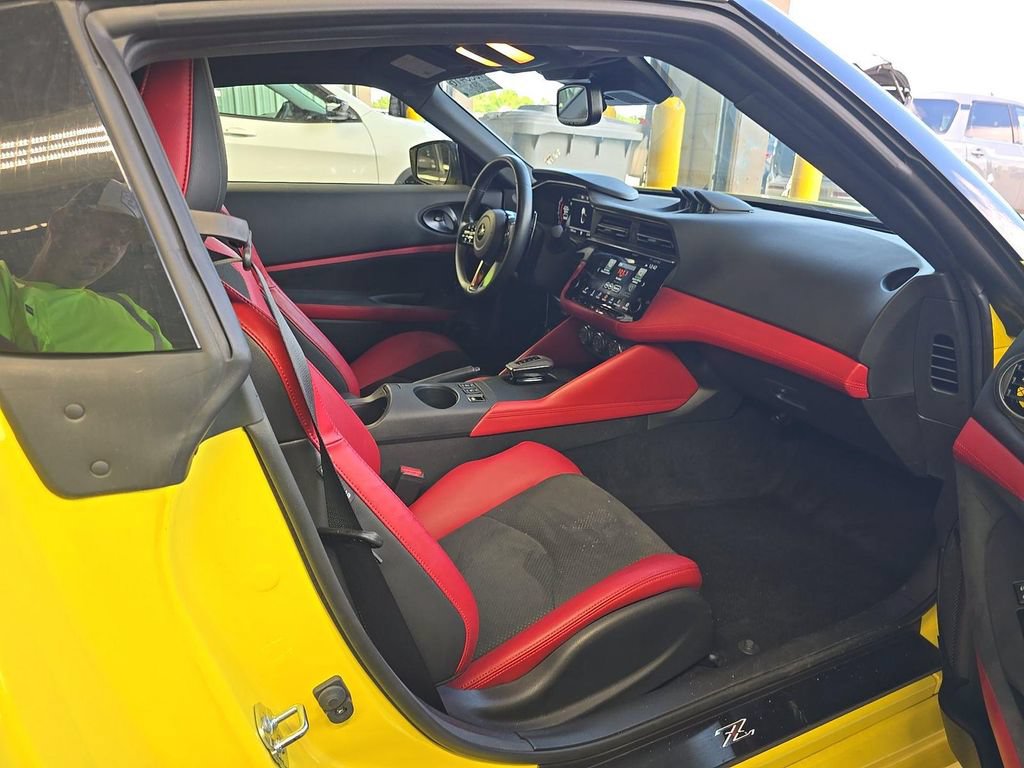 Used 2024 Nissan Z Performance w/ Floor Mat Package RWD image 20