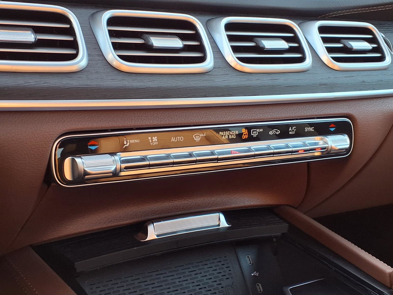 New 2026 Mercedes-Benz GLE 580 4MATIC image 17