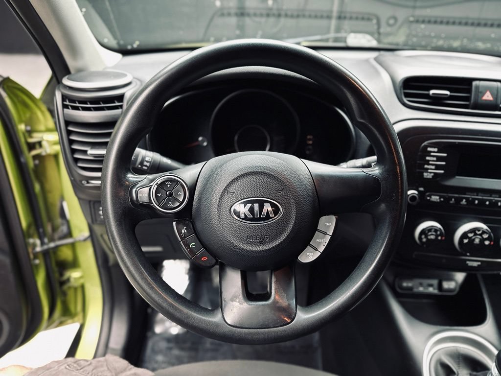 Used 2014 Kia Soul FWD image 26