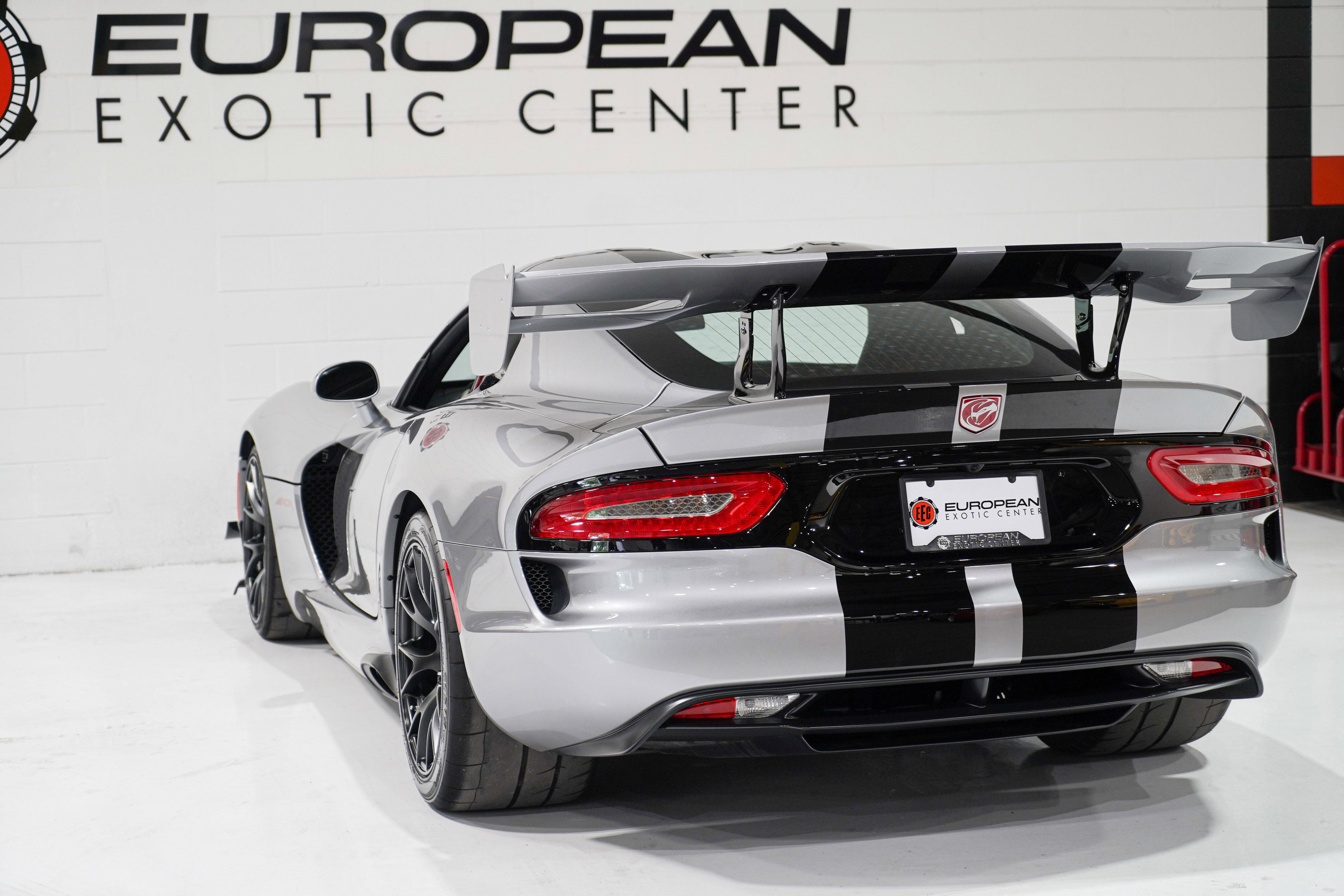 Used 2016 Dodge Viper ACR RWD image 36