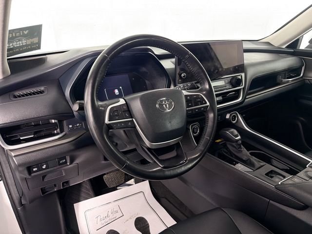 Used 2024 Toyota Grand Highlander XLE image 9