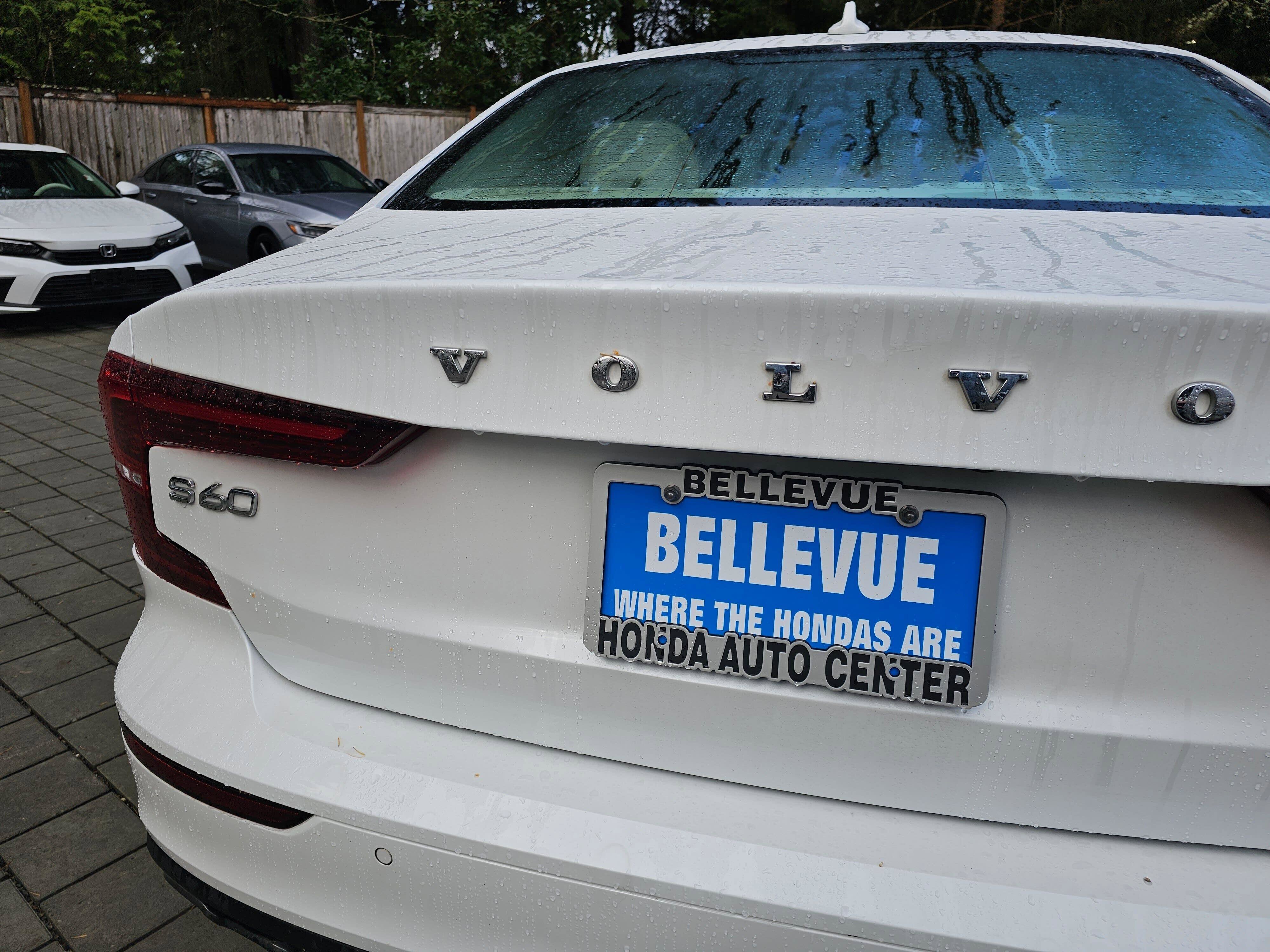 Used 2020 Volvo S60 T5 Momentum FWD image 13