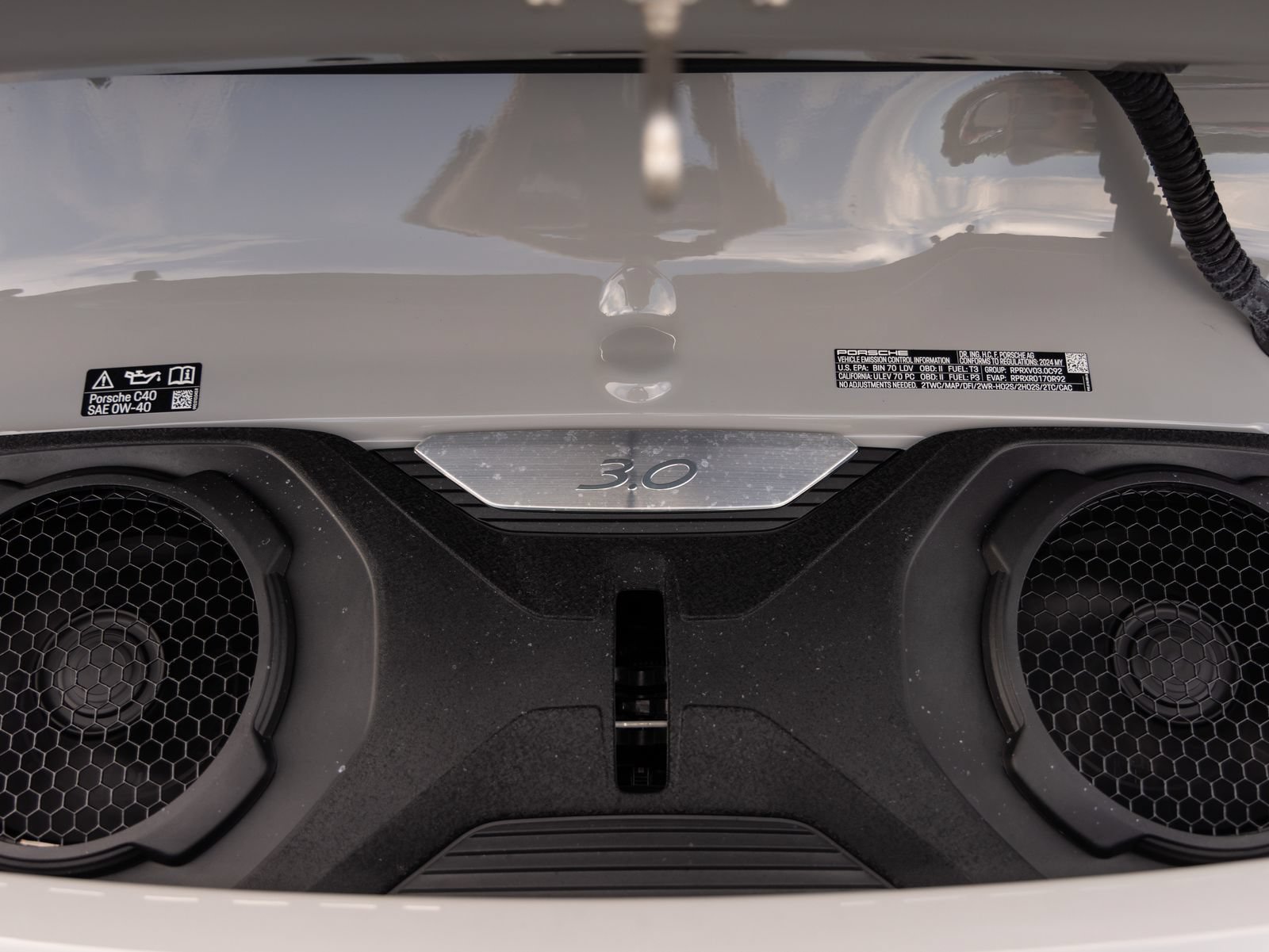 Certified 2024 Porsche 911 Carrera T RWD image 28