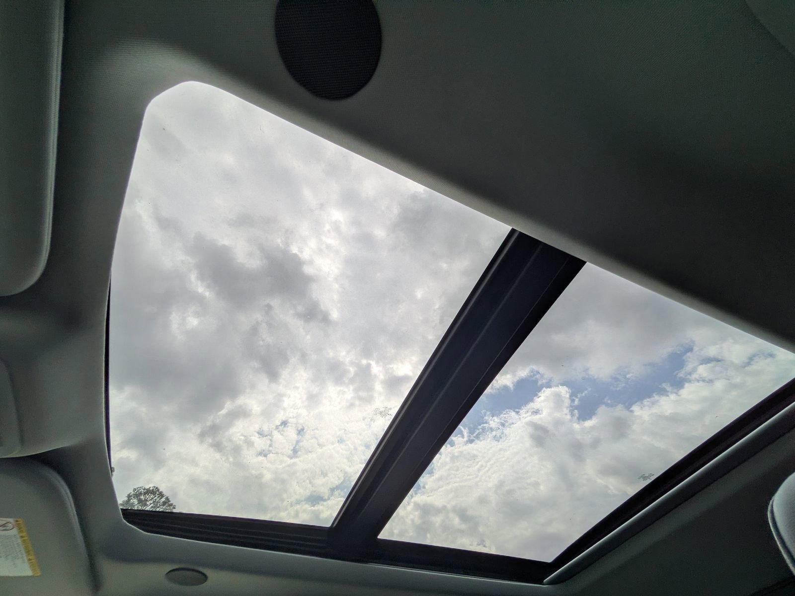 Certified 2026 Ford F250 Lariat w/ Black Appearance Package image 12