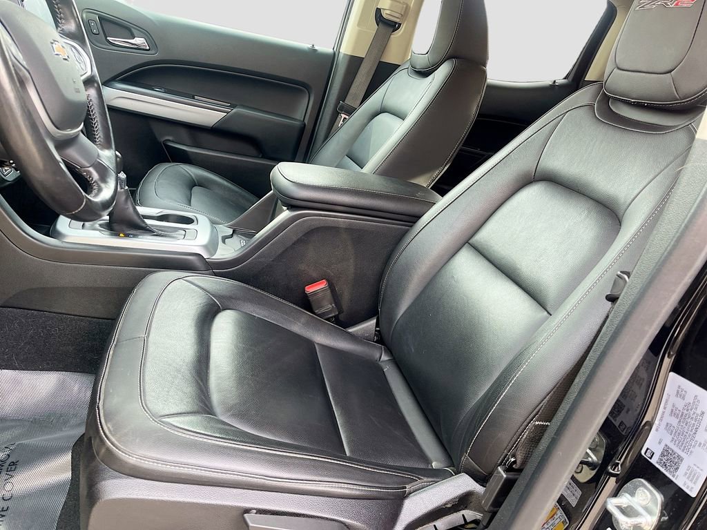 Used 2022 Chevrolet Colorado ZR2 w/ ZR2 Midnight Special Edition image 21