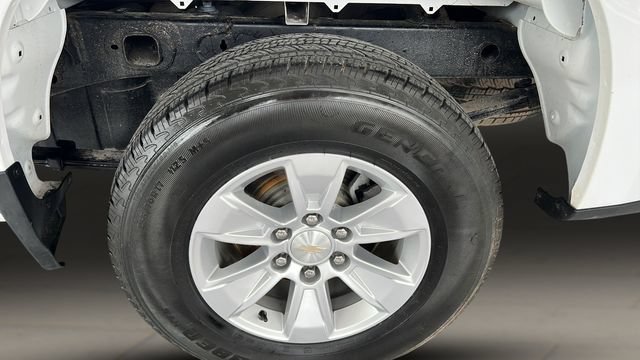 Used 2023 Chevrolet Silverado 1500 W/T w/ WT Value Package AWD/4WD image 23