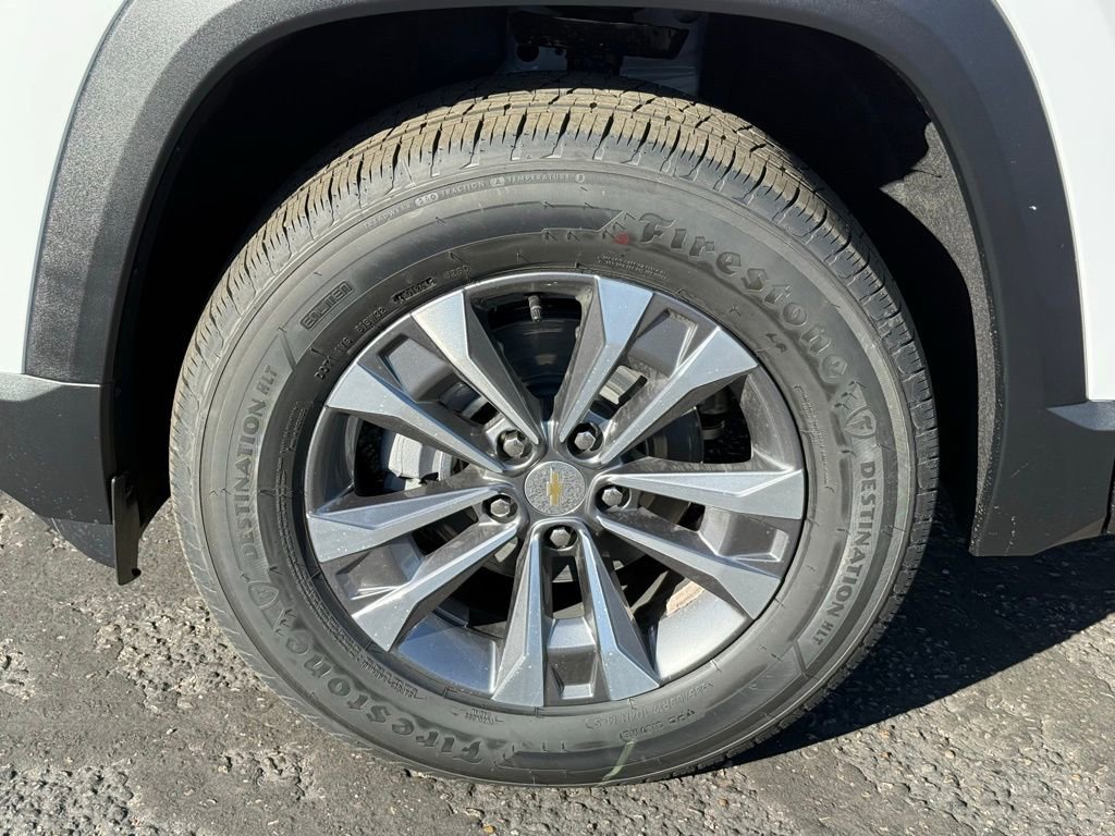 New 2026 Chevrolet Equinox LT FWD image 10