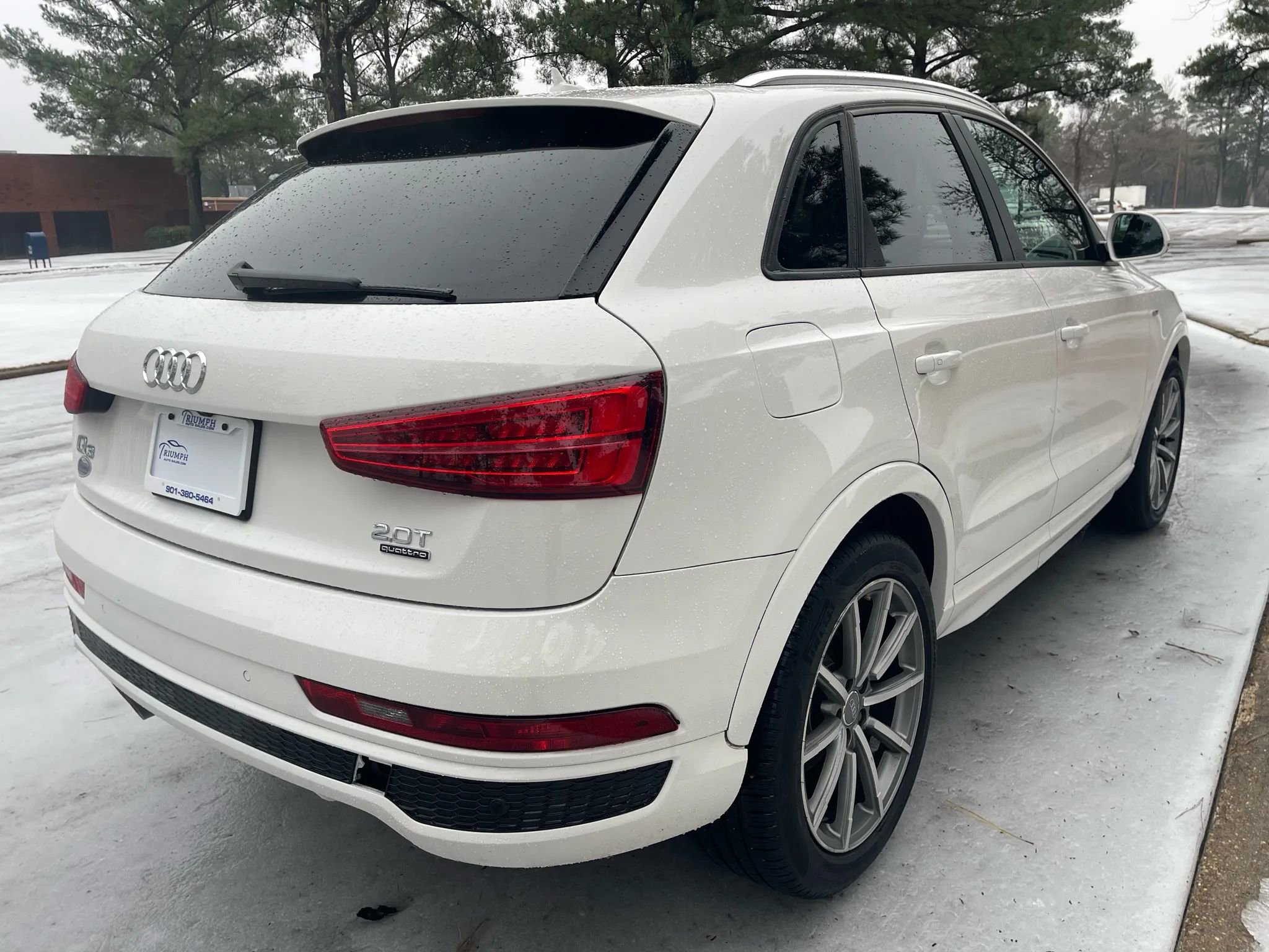 Used 2018 Audi Q3 2.0T Premium AWD/4WD image 5