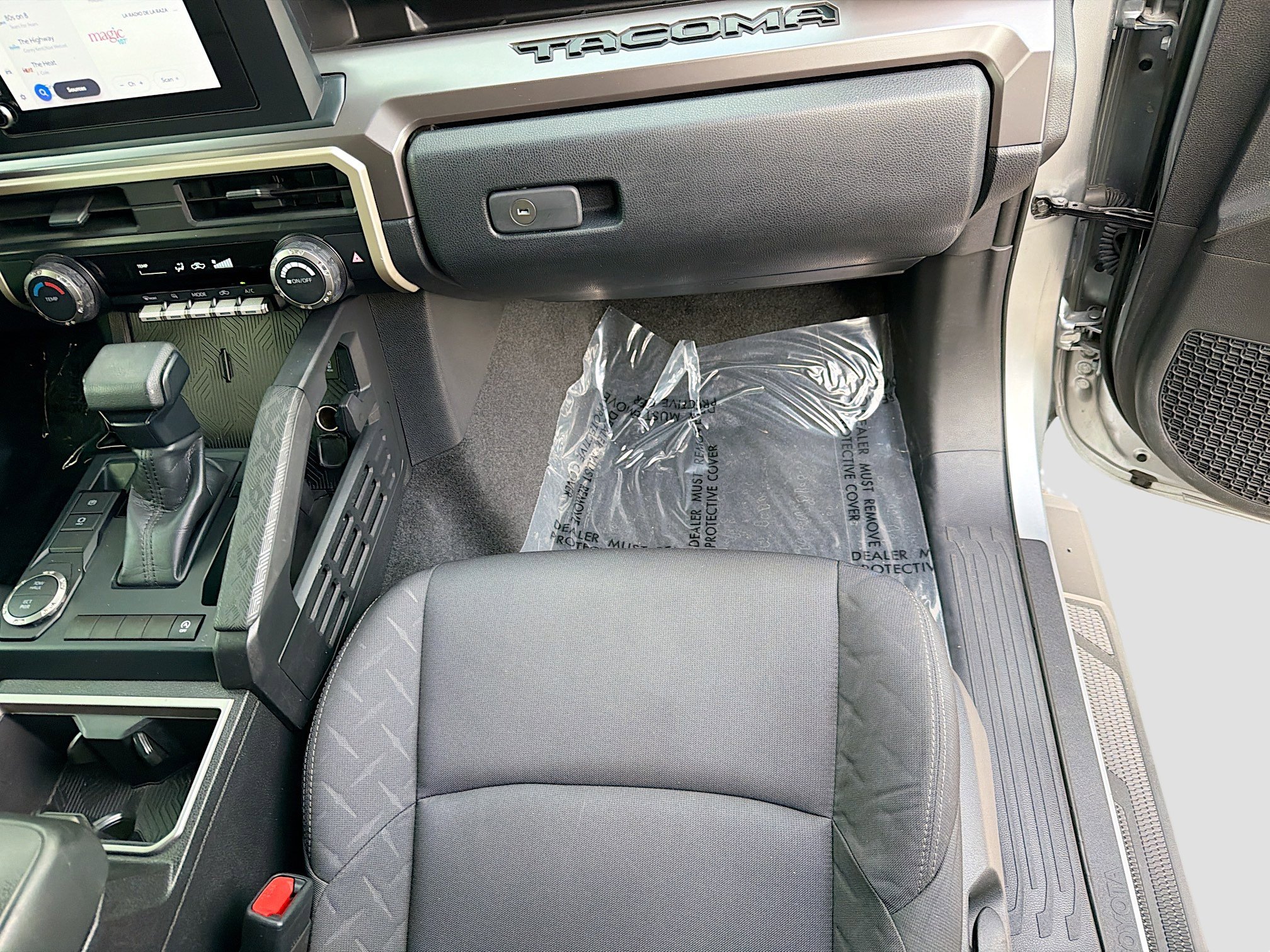 Used 2024 Toyota Tacoma SR5 image 16