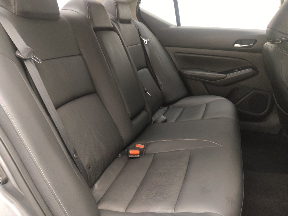 Used 2020 Nissan Altima 2.0 Platinum FWD image 19