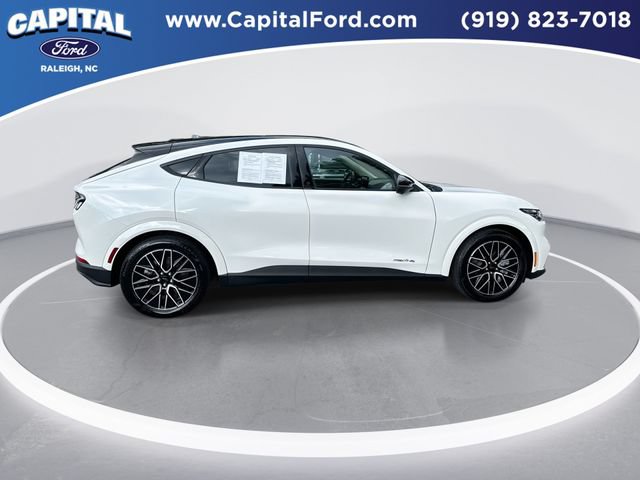 Certified 2025 Ford Mustang Mach-E Premium AWD/4WD image 9