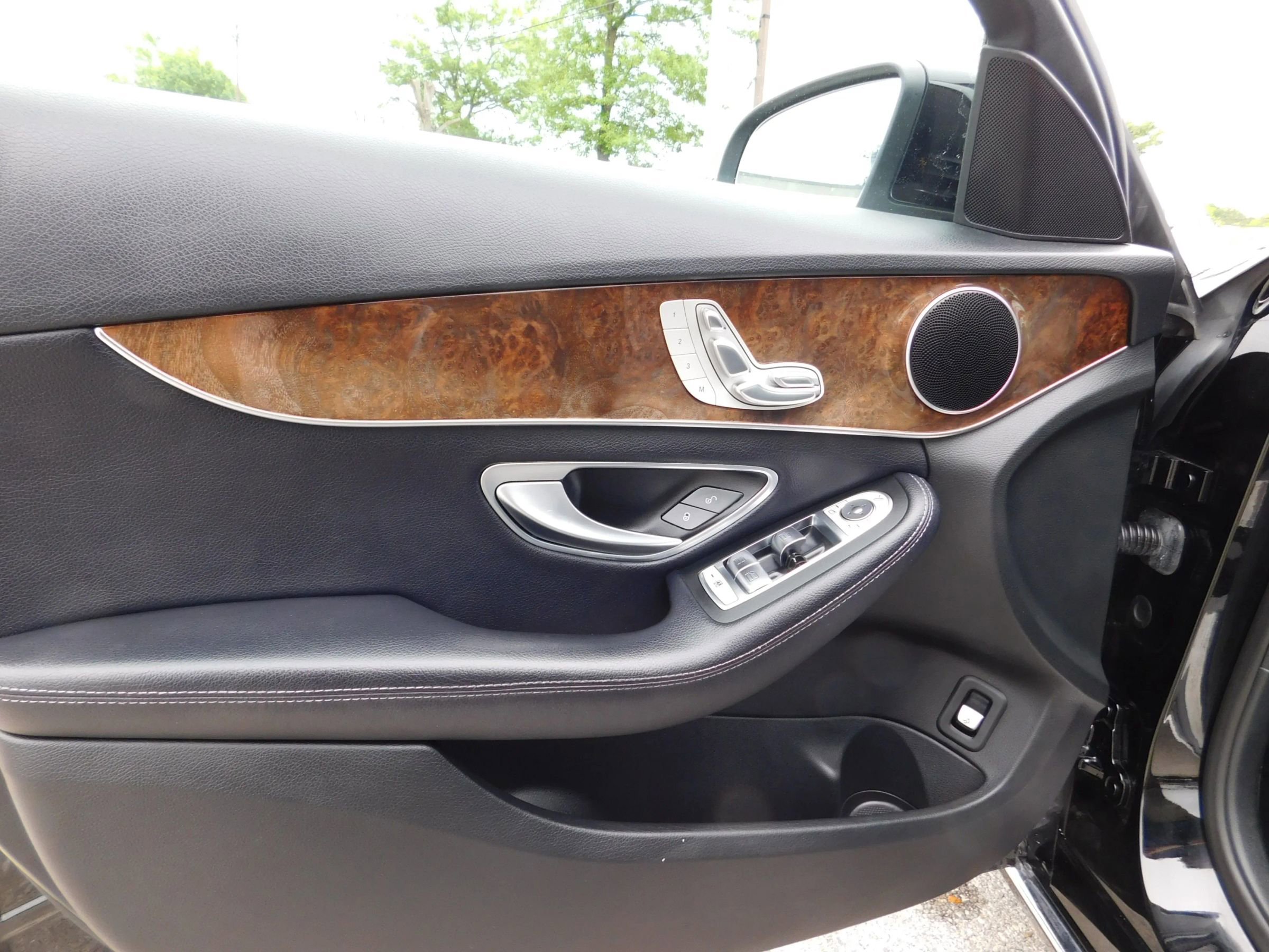 Used 2018 Mercedes-Benz C 300 Sedan image 13