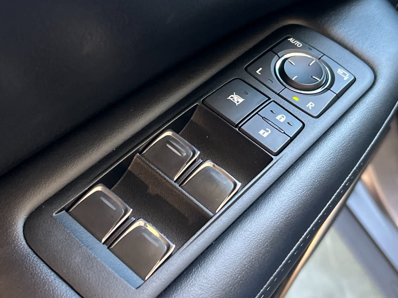 Used 2022 Lexus RX 350 F Sport w/ Cold Area Package (CT) AWD/4WD image 14