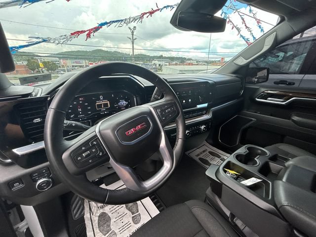 Used 2024 GMC Sierra 1500 Elevation w/ X31 Off-Road Package AWD/4WD image 11
