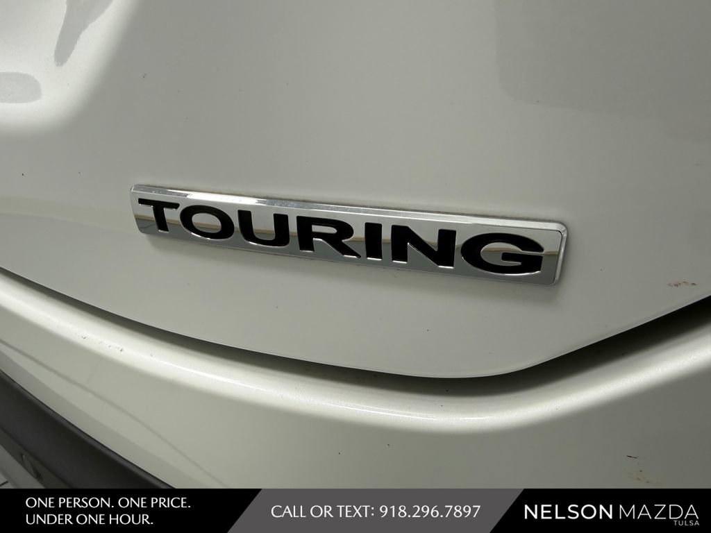 Used 2023 Honda Pilot Touring image 15