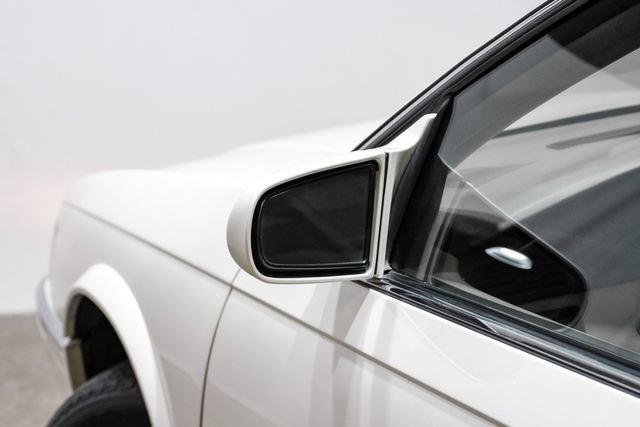 Used 2000 Cadillac Eldorado ESC w/ Comfort/Convenience Pkg FWD image 37