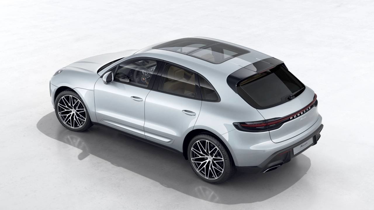 New 2026 Porsche Macan AWD/4WD image 4
