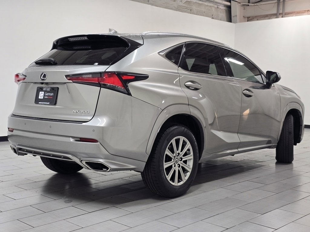 Used 2018 Lexus NX 300 FWD image 16