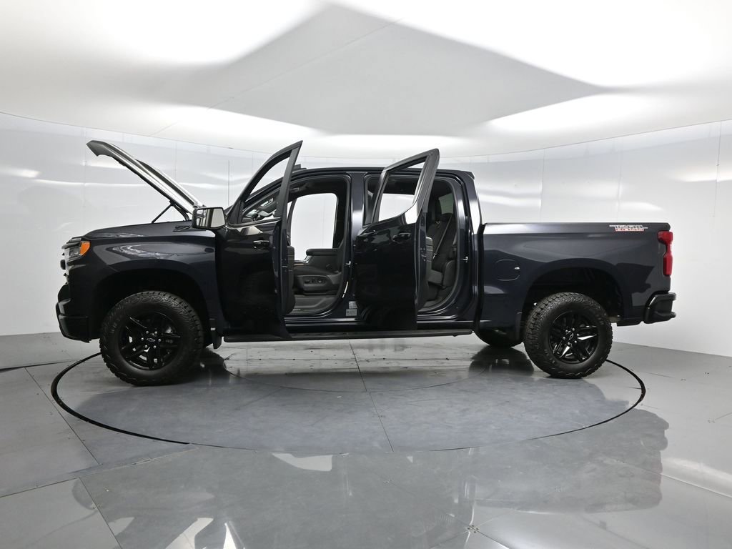 Used 2024 Chevrolet Silverado 1500 LT Trail Boss w/ LPO, Dark Essentials Package image 57