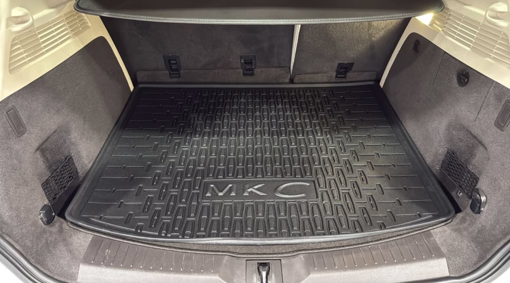 Used 2015 Lincoln MKC AWD w/ Equipment Group 102A Reserve image 7