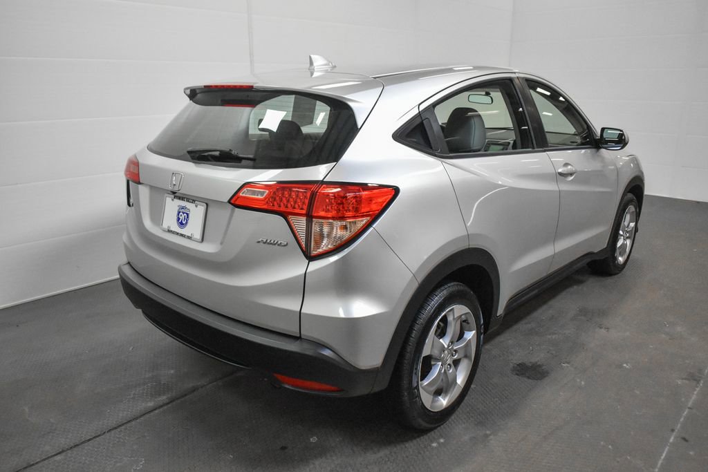 Used 2016 Honda HR-V LX image 5