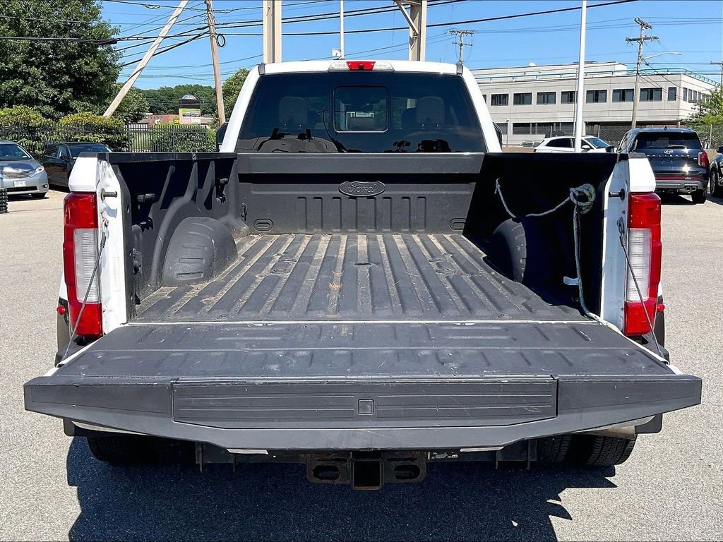 Used 2017 Ford F350 Lariat w/ Lariat Ultimate Package AWD/4WD image 31