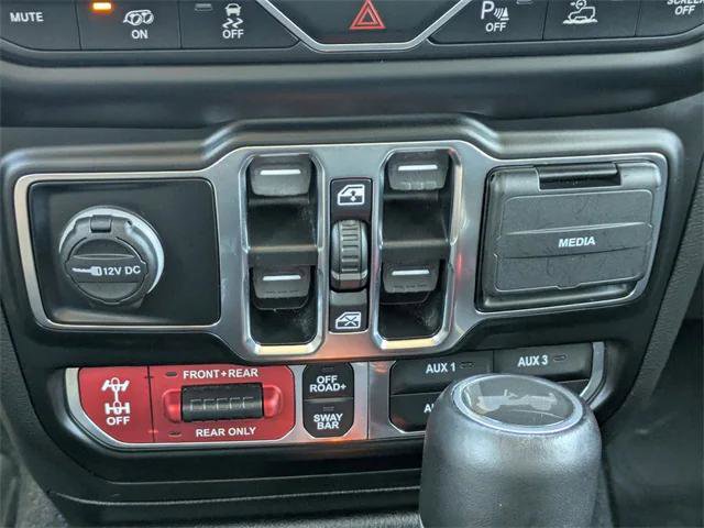 Certified 2021 Jeep Wrangler Unlimited Rubicon w/ Dual Top Group image 23