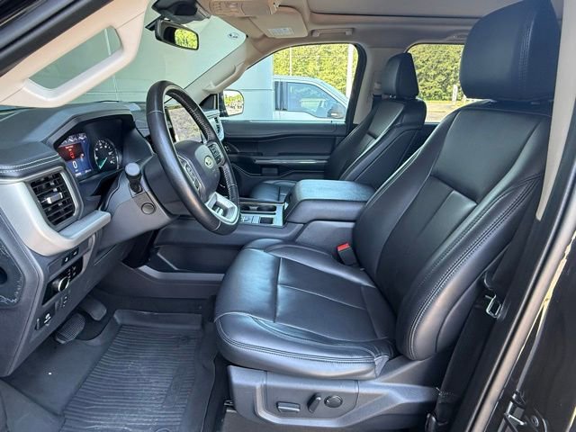 Certified 2024 Ford Expedition XLT RWD image 12