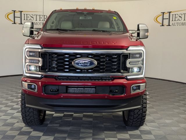 Used 2025 Ford F350 Platinum w/ Platinum Plus Package AWD/4WD image 3