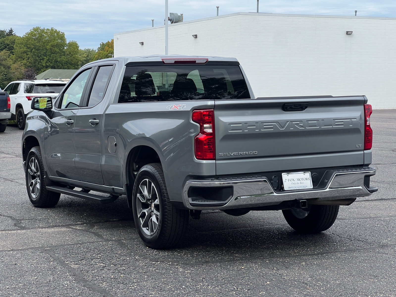 Used 2025 Chevrolet Silverado 1500 LT AWD/4WD image 40