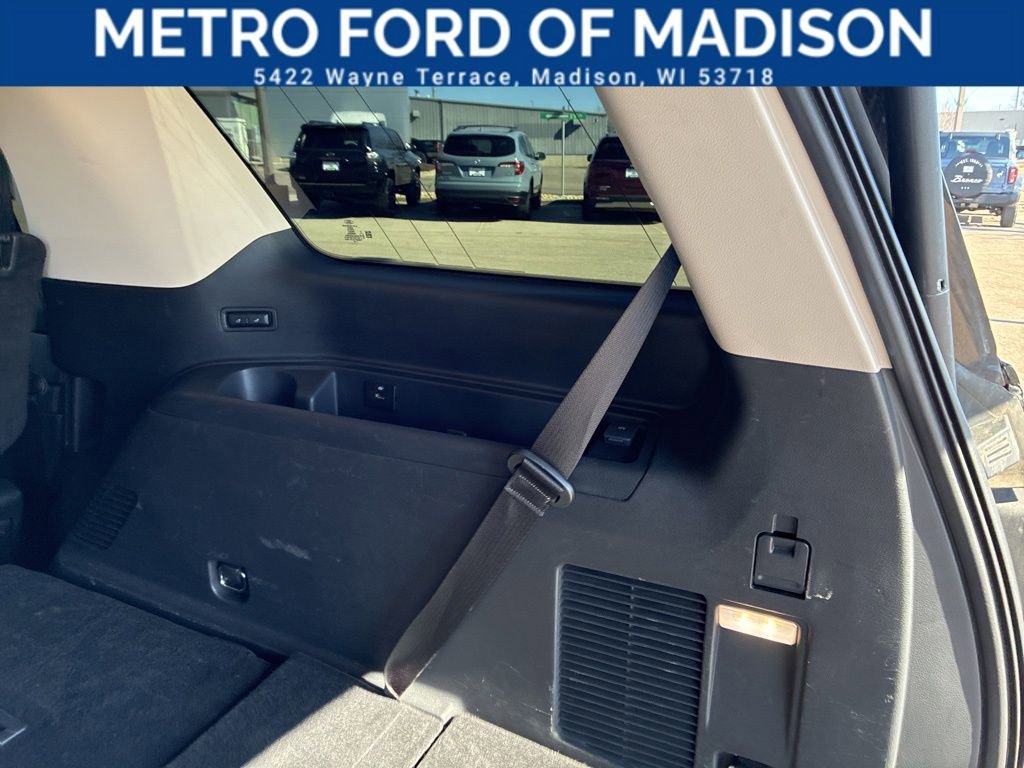 Used 2022 Ford Expedition XLT image 42