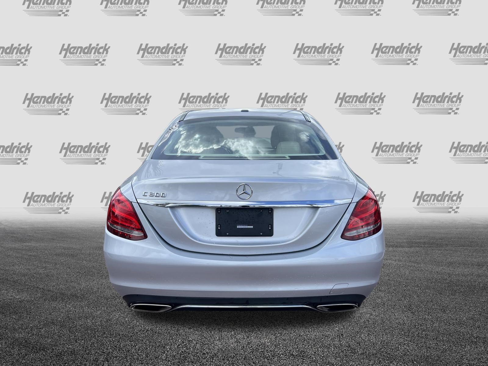 Used 2015 Mercedes-Benz C 300 Sedan image 9