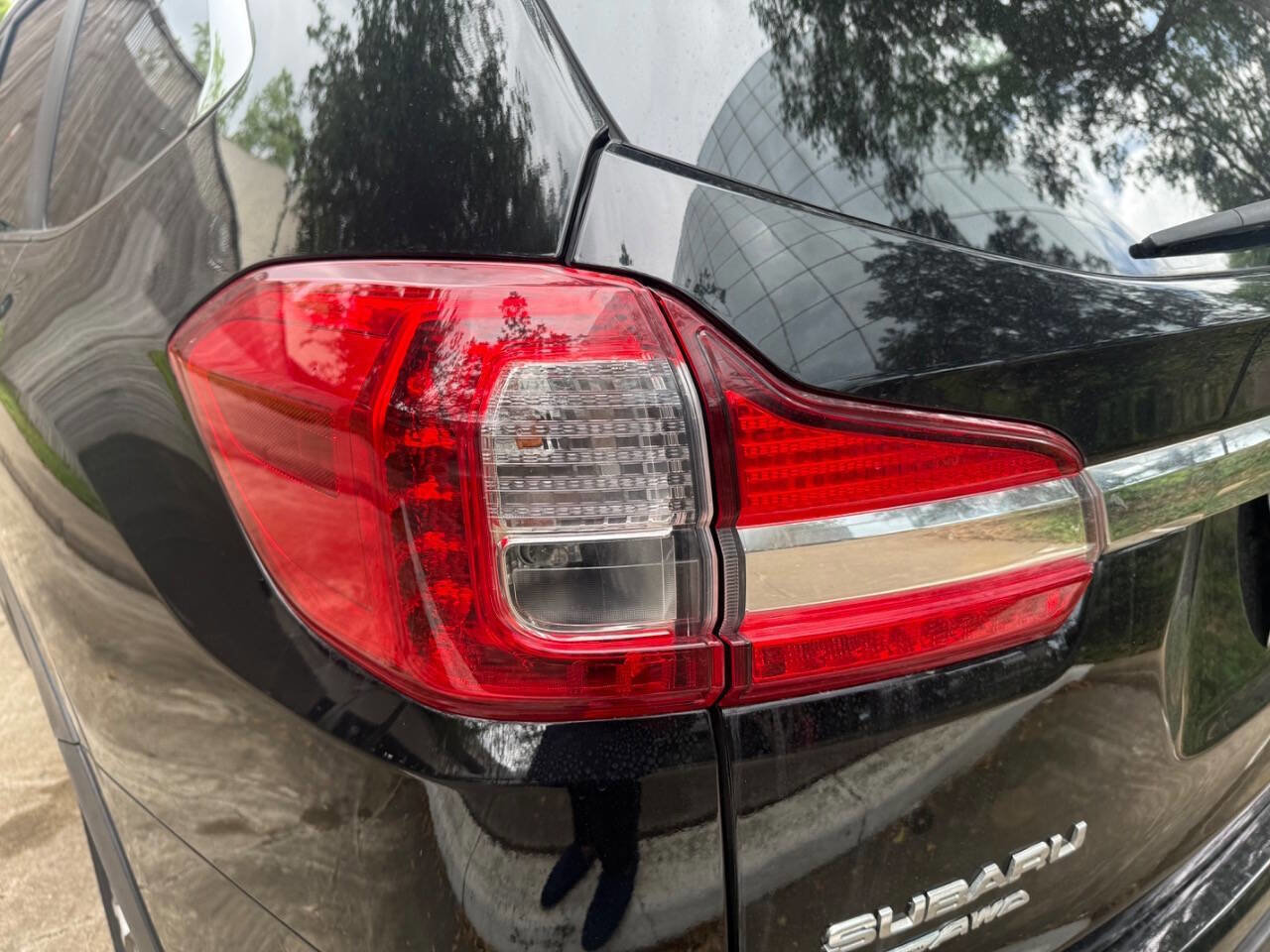 Used 2019 Subaru Ascent Limited AWD/4WD image 14