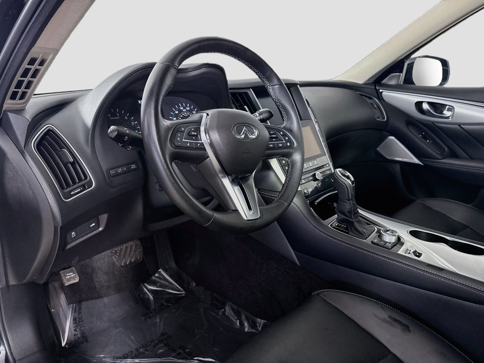 Used 2024 INFINITI Q50 Luxe AWD/4WD image 23