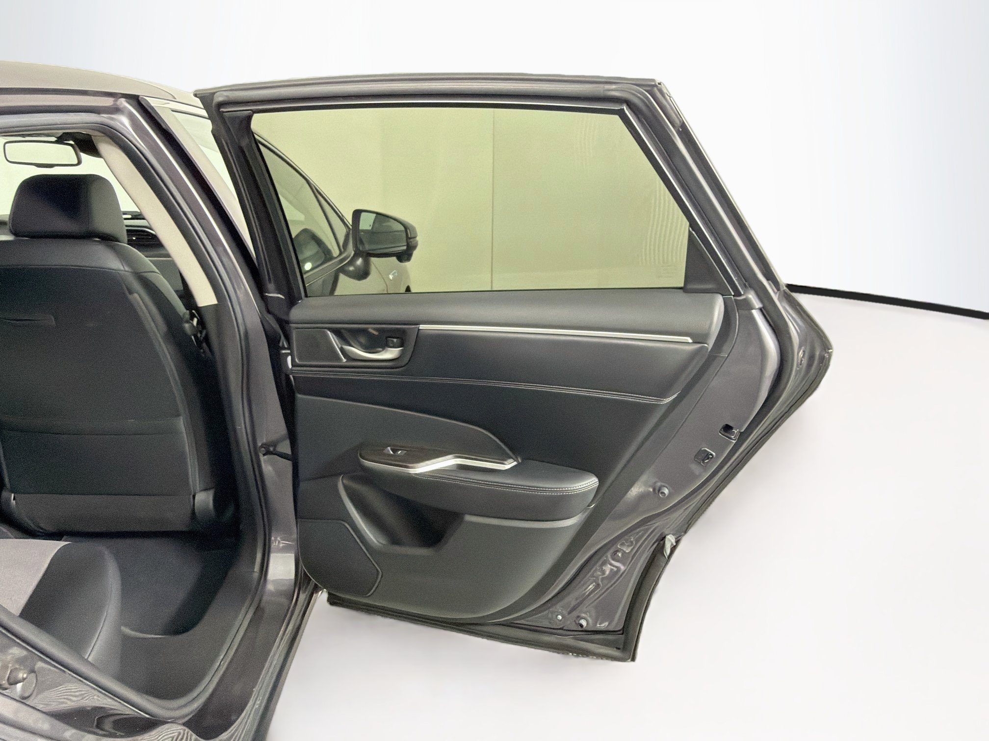 Used 2019 Honda Clarity Plug-In Hybrid image 28