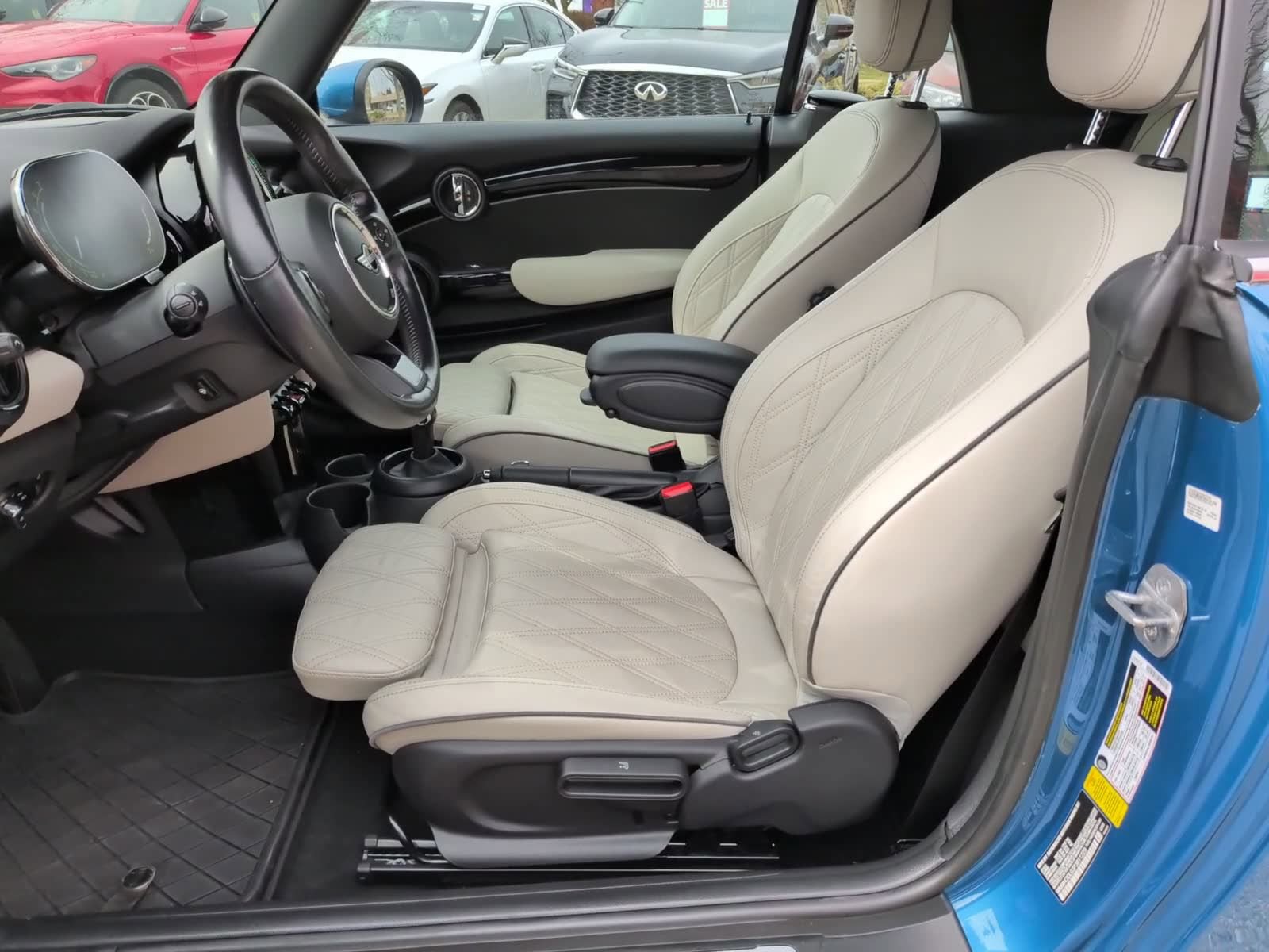 Used 2023 MINI Cooper S w/ Signature Upholstery Package image 22