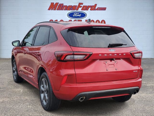 Used 2024 Ford Escape ST-Line AWD/4WD image 4