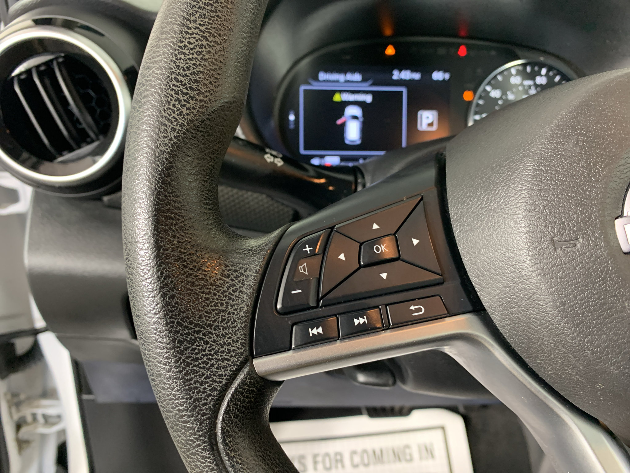 Used 2022 Nissan Kicks SV FWD image 18