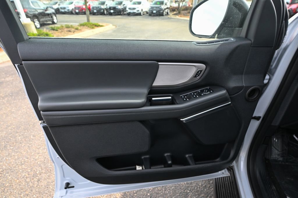 New 2026 Ford Expedition Max Active AWD/4WD image 17