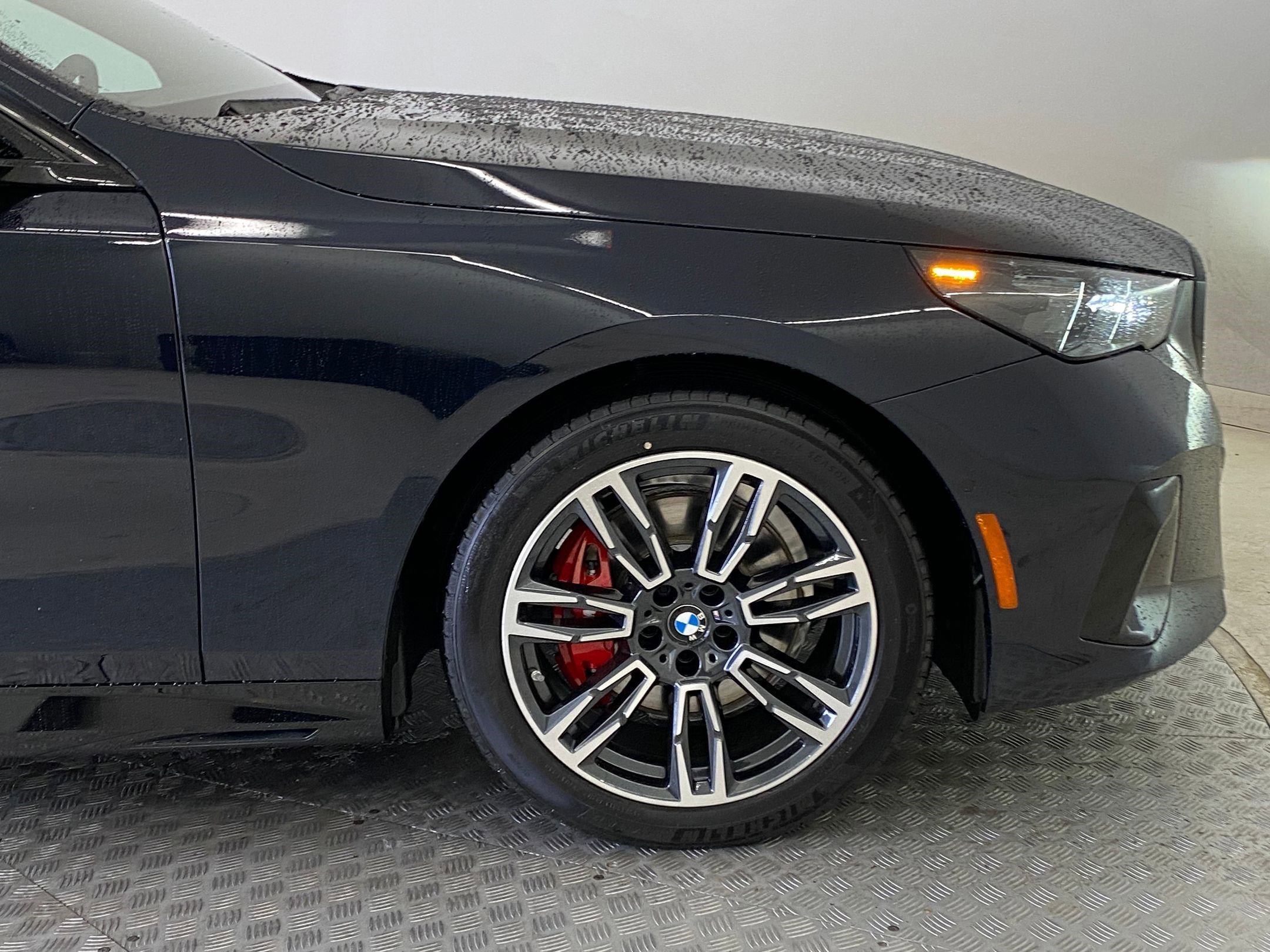 New 2026 BMW 530i xDrive w/ M Sport Package image 10