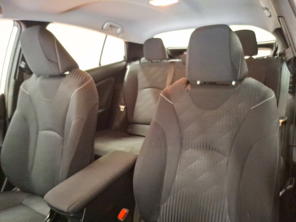 Used 2022 Toyota Prius Prime LE FWD image 17