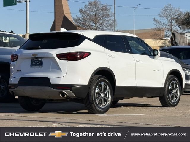 Certified 2025 Chevrolet Blazer LT image 6