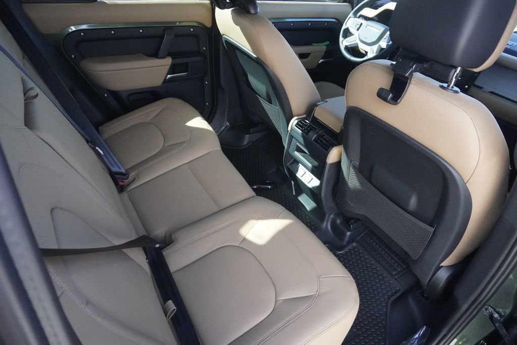 New 2026 Land Rover Defender 110 S image 26